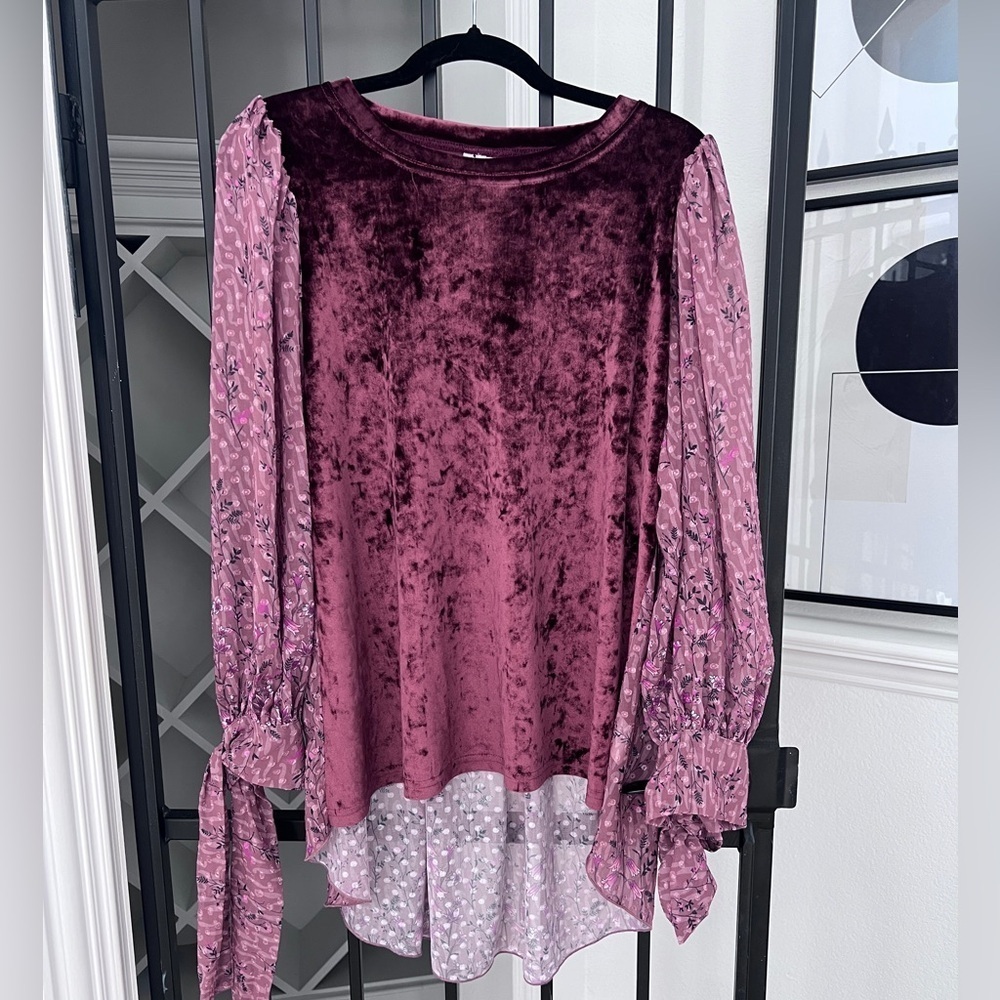 Ivy Jane Feature Slv Top
